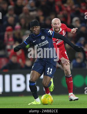 Chelsea's Noni Madueke im Einsatz mit Matthew Clarke im Carabao Cup Halbfinale 1st Leg Match zwischen Middlesbrough und Chelsea im Riverside Stadium, Middlesbrough am Dienstag, den 9. Januar 2024. (Foto: Mark Fletcher | MI News) Credit: MI News & Sport /Alamy Live News Stockfoto