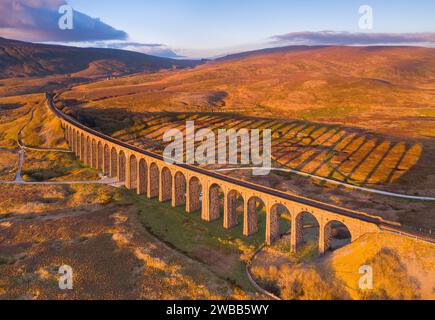 Ribblehead at Sunset, North Yorkshire. Januar 2024. Stockfoto