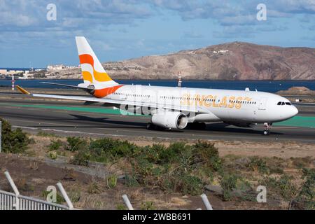 Sunclass Airbus A330 Langstreckenflugzeug Stockfoto