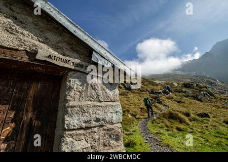 Cabaña de Caoussis, valle de Valier -Riberot-, Parque Natural Regional de los Pirineos de Ariège, cordillera de los Pirineos, Francia Stockfoto