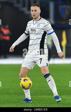 Rom, Latium. Januar 2024. Teun Koopmeiners von Atalanta während des Spiels Der Serie A zwischen Roma und Atalanta im Olympiastadion, Italien, 7. Januar 2024. Photographer01 Credit: Unabhängige Fotoagentur/Alamy Live News Stockfoto