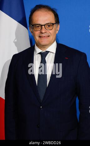 Paris, Frankreich. Januar 2024. Aktenfoto vom 17. November 2023 von Emmanuel Moulin Direktor des Finanzministeriums während der Präsentation der Pariser Kandidatur für die Europäische Behörde der AMLA zur Bekämpfung der Geldwäsche gegen den Terrorismus in Paris, Frankreich. - Emmanuel Moulin ernannte Premierminister Gabriel Attal zum Stabschef. Foto: Jean-Bernard Vernier/JBV News/ABACAPRESS.COM Credit: Abaca Press/Alamy Live News Stockfoto