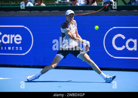 Melbourne, Australien. Januar 2024. World No.4 Jannik Sinner aus Italien im ersten Spiel des Care Wellness Kooyong Classic Tennis Turniers gegen Marc Polmans aus Australien im Kooyong Lawn Tennis Club. Sinner erzielte einen bequemen Sieg, 6:4, 6:0. (Foto: Alexander Bogatyrev/SOPA Images/SIPA USA) Credit: SIPA USA/Alamy Live News Stockfoto