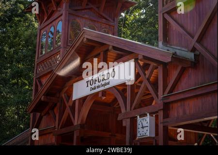 Der Eingang des Gesundheitskomplexes Heviz Spa, natürlicher Thermalsee in der Welt. Ungarn Stockfoto