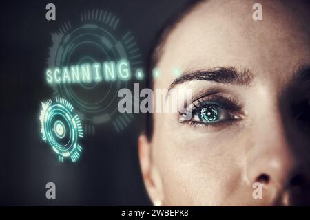 Frau, biometrisches Augenscannen und Overlay für Identität, Hologramm und Gesichtserkennung zur Datensicherheit. Person, Cybersicherheit und Nahaufnahme von Face in Stockfoto