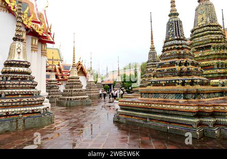 Bangkok, Phra Chedi Rai am buddhistischen Tempel Wat Pho (16. Jahrhundert). Thailand. Stockfoto