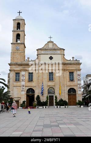 Heilige Metropolitankirche und griechisch-orthodoxe Kathedrale der Darstellung der Jungfrau Maria in Chania, Kreta, Griechenland Stockfoto