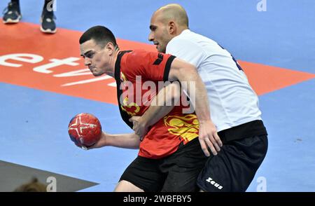 Hasselt, Belgien. Januar 2024. Belgiens Quinten Colman wurde am Mittwoch, den 10. Januar 2024, in Hasselt, einem Spiel der EHF Euro 2026 Männer-Europameisterschaft 2026, während eines Spiels zwischen der belgischen Nationalmannschaft „Rote Wölfe“ und Zypern in Aktion gezeigt. BELGA PHOTO ERIC LALMAND Credit: Belga News Agency/Alamy Live News Stockfoto