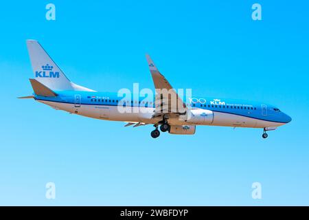 Boryspil, Ukraine - 27. August 2019: Das Flugzeug Boeing 737-800 (PH-BGB) der KLM Royal Dutch Airlines landet auf dem Flughafen Boryspil Stockfoto