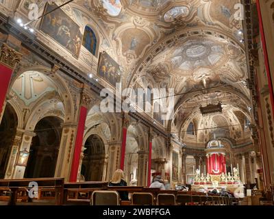 Interieur des Basilikums San Martino in Treviglio, Bergamo, Italien Stockfoto