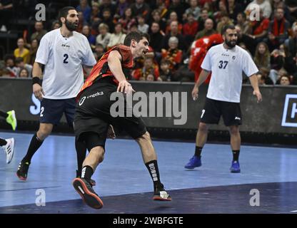 Hasselt, Belgien. Januar 2024. Der belgische Simon Ooms wurde am Mittwoch, den 10. Januar 2024, in Hasselt, einem Spiel der EHF Euro 2026 Männer-Europameisterschaft 2026, während eines Spiels zwischen der belgischen Nationalmannschaft „Rote Wölfe“ und Zypern in Aktion gezeigt. BELGA PHOTO ERIC LALMAND Credit: Belga News Agency/Alamy Live News Stockfoto