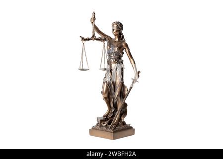 Die Statue der Gerechtigkeit, Lady Justice oder Iustitia isoliert auf weiß. Recht und Rechtsbegriff Stockfoto