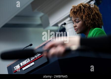 Washington, Usa. Januar 2024. Pressesekretärin des Weißen Hauses, Karine Jean-Pierre, spricht am 10. Januar 2024 im Weißen Haus in Washington. Foto: Julia Nikhinson/UPI Credit: UPI/Alamy Live News Stockfoto