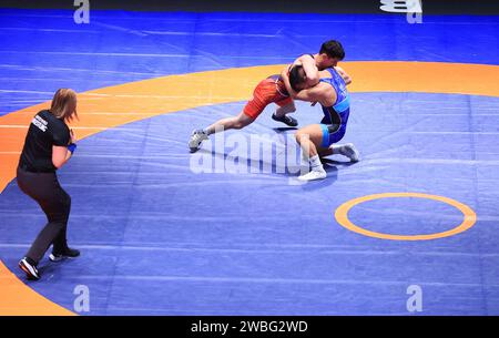 Zagreb, Kroatien. Januar 2024. Internationales Wrestlingturnier - UWW Grand Prix Ranking Series Zagreb Open 2024. 61 Kilogramm Finale für Herren, Andrii Dzhelep - Bekhbayar Erdenebat Foto: Marko Prpic/PIXSELL Credit: Pixsell/Alamy Live News Stockfoto