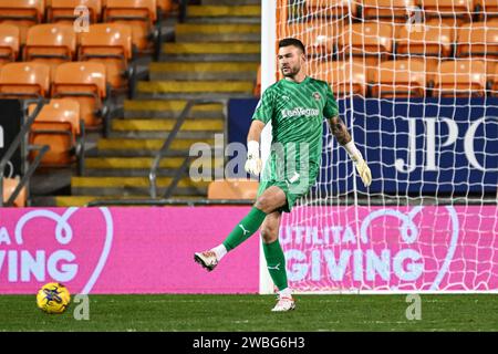 Richard O'Donnell von Blackpool während des Bristol Street Motors Trophy Matches Blackpool gegen Burton Albion in der Bloomfield Road, Blackpool, Vereinigtes Königreich, 10. Januar 2024 (Foto: Craig Thomas/News Images) Stockfoto