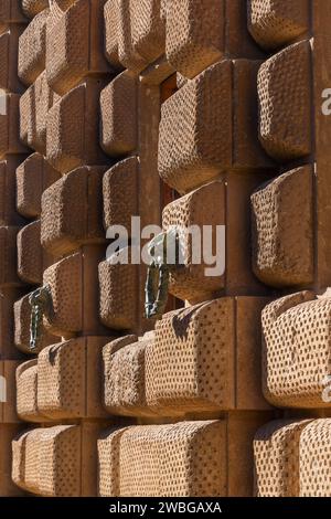 Eine Dekoration der Fassade des Palastes Karls V. in der Alhambra, Granda Andalusien, Spanien Stockfoto