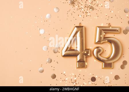 45 Jahre Feier. Begrüßungsbanner. Stockfoto