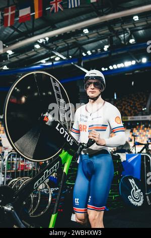 Apeldoorn, Niederlande. Januar 2024. Foto von Alex Whitehead/SWpix.com - 10/01/2024 - Radfahren - UEC Track Elite Europameisterschaft 2024 - Omnisport, Apeldoorn, Niederlande - Hamish Turnbull of Great Britain. Quelle: SWpix/Alamy Live News Stockfoto