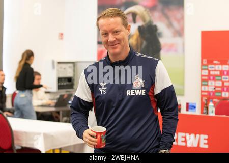 Köln, Deutschland. Januar 2024. Timo Schultz (1.FC K?ln, Cheftrainer) Pressekonferenz 1. FC K?ln; 11.01.2023 Credit: dpa/Alamy Live News Stockfoto