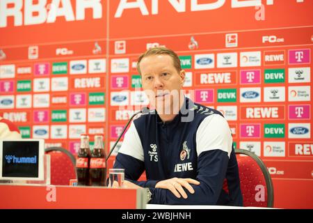 Köln, Deutschland. Januar 2024. Timo Schultz (1.FC K?ln, Cheftrainer) Pressekonferenz 1. FC K?ln; 11.01.2023 Credit: dpa/Alamy Live News Stockfoto