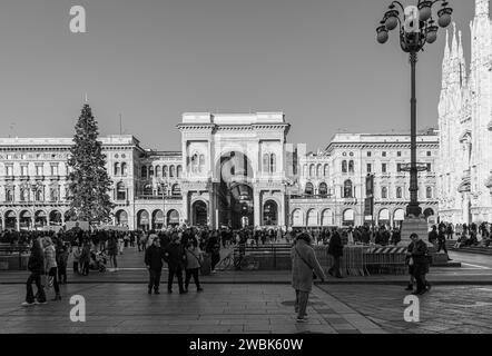 Domplatz im historischen Zentrum von Mailand (Mailand), Lombardei, Italien, Europa Stockfoto