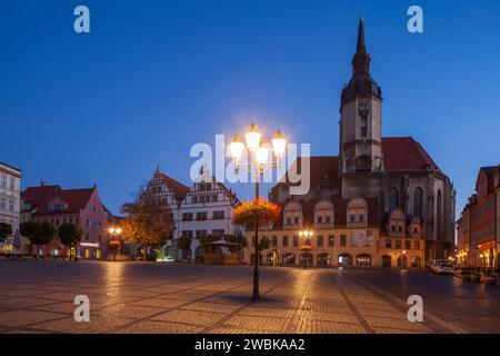 Marktplatz mit Wenzelskirche in der Abenddämmerung, Naumburg, Sachsen-Anhalt, Deutschland, Europa Stockfoto