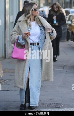 Mailand, It. Januar 2024. Diletta Leotta spaziert im Zentrum Credit: Independent Photo Agency/Alamy Live News Stockfoto