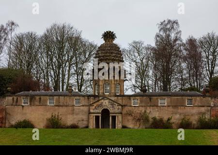 Eine Wanderung rund um das Dunmore Park Estate und dann entlang des neuen Küstenwegs von Dunmore nach South Alloa. Stockfoto