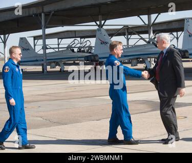 Die STS-133-Crew-Rückkehrzeremonie zum Ellington Field. Foto: 10. März 2011. Lage: Ellington Field - Hangar 276. Stockfoto