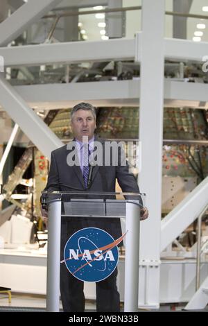 Die Vorbereitung der Orion-Raumfahrzeuge im Operations and Checkout-Gebäude des Kennedy Space Centers für EFT-1 und zukünftige Asteroidenmissionen ist im Gange. Stockfoto