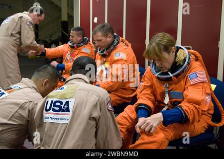 Aufnahme am 21. Juli 2009 in Gebäude 9NW, die Vorbereitungen für die Space Shuttle Mission STS-130 dokumentiert. Stockfoto