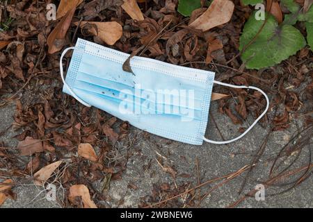 Co-Vid und die Vorteile des Tragens einer Maske zum persönlichen Schutz und zum Schutz anderer Personen in Ihrer Umgebung!! Stockfoto