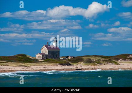 Block Island North Leuchtturm über Kuh Cove, Block Island National Wildlife Refuge, Block Island, Rhode Island Stockfoto