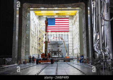 ARTEMIS-Mitarbeiter übernehmen tägliche Aufgaben zur Unterstützung von Mond-Mars-Missionen, einschließlich Orion-Raumschiffen, Plum Brook-Tests und komplexen Aktivitäten in Raumfahrtumgebungen. Stockfoto