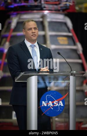 NASA-Administrator Jim Bridenstine diskutiert den Haushaltsvorschlag für das Haushaltsjahr 2021 während einer Ansprache des Staates der NASA am Montag, den 10. Februar 2020, in Aerojet Rocketdyne im Stennis Space Center in der Nähe der Bay St. Louis, Mississippi. Stockfoto