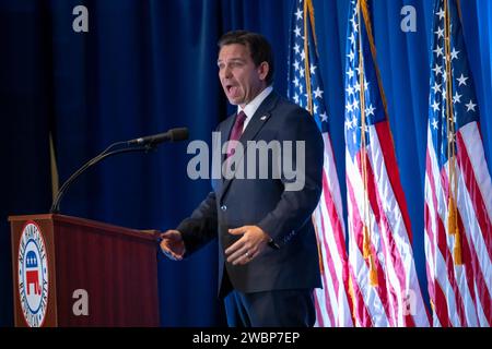 Nashua, New Hampshire, USA 13. Oktober 2023 republikanischer Präsidentschaftskandidat Florida Gouverneur Ron DeSantis bei der New Hampshire 2023 zuerst in der Na Stockfoto
