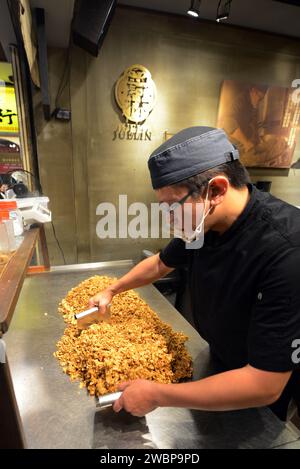 Eine süße Nussbonbons in Juelin Nuts in der Dihua Straße in Taipeh, Taiwan. Stockfoto