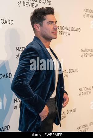 New York, USA. Januar 2024. Zac Efron nimmt am 11. Januar 2024 an der Gala der National Board of Review Awards 2024 in der Cipriani 42nd Street in New York Teil. (Foto: Lev Radin/SIPA USA) Credit: SIPA USA/Alamy Live News Stockfoto