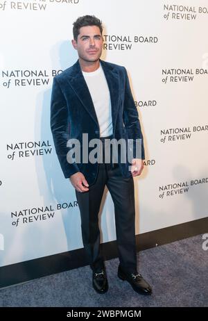 New York, USA. Januar 2024. Zac Efron nimmt am 11. Januar 2024 an der Gala der National Board of Review Awards 2024 in der Cipriani 42nd Street in New York Teil. (Foto: Lev Radin/SIPA USA) Credit: SIPA USA/Alamy Live News Stockfoto