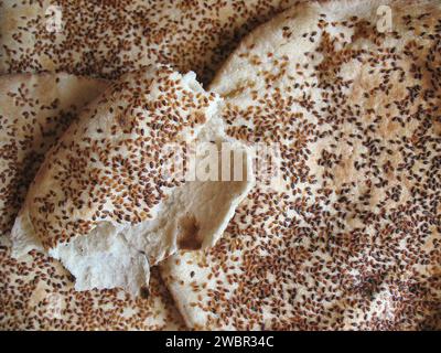 Ein Stapel kaak, ein traditionelles libanesisches Street Food. Stockfoto