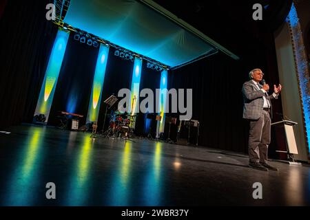 Pössneck , 110124 , Wahlkampf Landrat Chrsitian Herrgott CDU mit Wolfgang Bosbach im Bild: Wolfgang Bosbach *** Pössneck , 110124 , Wahlkampf Landrat Chrsitian Herrgott CDU mit Wolfgang Bosbach im Bild Wolfgang Bosbach Stockfoto