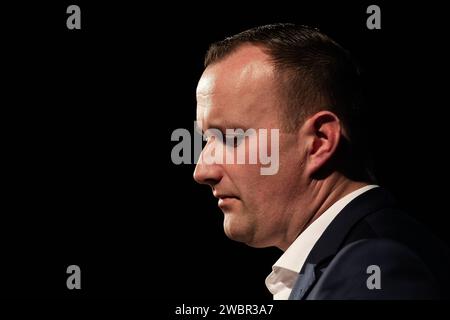 Pössneck , 110124 , Wahlkampf Landrat Chrsitian Herrgott CDU mit Wolfgang Bosbach im Bild: Christian Herrgott *** Pössneck , 110124 , Wahlkampf Landrat Chrsitian Herrgott CDU mit Wolfgang Bosbach im Bild Christian Herrgott Stockfoto