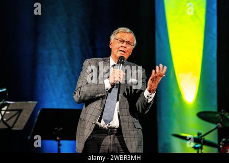 Pössneck , 110124 , Wahlkampf Landrat Chrsitian Herrgott CDU mit Wolfgang Bosbach im Bild: Wolfgang Bosbach *** Pössneck , 110124 , Wahlkampf Landrat Chrsitian Herrgott CDU mit Wolfgang Bosbach im Bild Wolfgang Bosbach Stockfoto