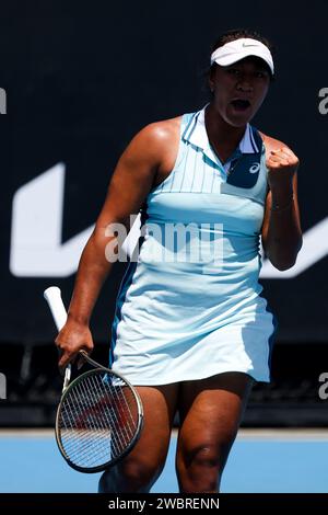 Melbourne, Victoria, Australien. Januar 2024. MELBOURNE, AUSTRALIEN - 12. JANUAR: Destanee Aiava aus Australien spielt im letzten Qualifikationsspiel gegen Renata Zarazua aus Mexiko vor den Australian Open 2024 im Melbourne Park am 12. Januar 2024 in Melbourne, Australien. (Kreditbild: © Chris Putnam/ZUMA Press Wire) NUR REDAKTIONELLE VERWENDUNG! Nicht für kommerzielle ZWECKE! Stockfoto