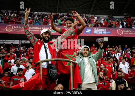 LINSE, FRANKREICH - 12. SEPTEMBER: Fans von Marokko während des internationalen Freundschaftsspiels zwischen Marokko und Burkina Faso im Stade Bollaert-Delelis am September Stockfoto