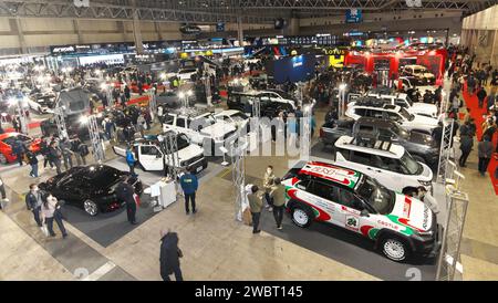 Chiba, Japan. Januar 2024. Ein allgemeiner Blick auf den „Tokyo Auto Salon 2024“ auf der Makuhari messe in der Präfektur Chiba, Japan am Freitag, den 12. Januar 2024. Foto: Keizo Mori/UPI Credit: UPI/Alamy Live News Stockfoto