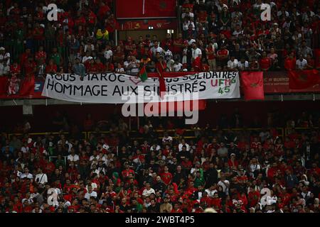 LINSE, FRANKREICH - 12. SEPTEMBER: Fans von Marokko während des internationalen Freundschaftsspiels zwischen Marokko und Burkina Faso im Stade Bollaert-Delelis am September Stockfoto