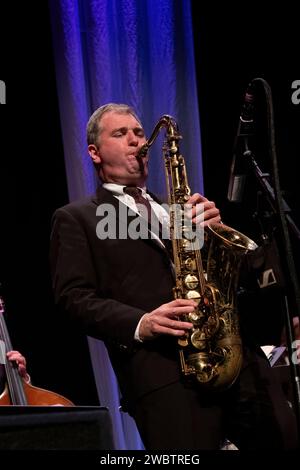 Simon Spillett Big Band Live, Scarborough Jazz Festival 2022, Yorkshire, Großbritannien Stockfoto