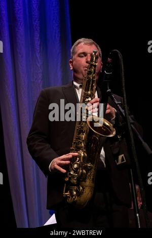 Simon Spillett Big Band Live, Scarborough Jazz Festival 2022, Yorkshire, Großbritannien Stockfoto