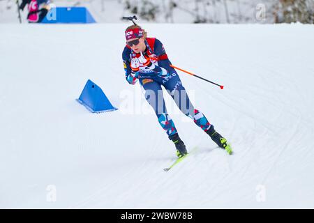 RUHPOLDING, DEUTSCHLAND - 12. JANUAR 2024: Frauen sprinten. Ruhpolding Biathlon WM 2024 in der Chiemgau Arena Stockfoto